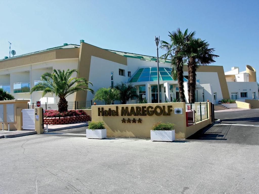 Hotel Maregolf Caorle Buitenkant foto